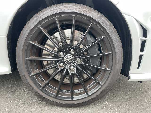 トヨタ ＧＲヤリス RZ 神奈川県 2025(令7)年 0.1万km プラチナホワイトパールマイカ JBLサウンド/純正ナビ　/フルセグ/Bluetooth/USB/Bカメラ/６速MT/4WD/ターボ/ブラインドスポットモニター/レーンキープアシスト/アクティブクルーズコントロール/ステアリングヒーター/シートヒーター/ETC2.0