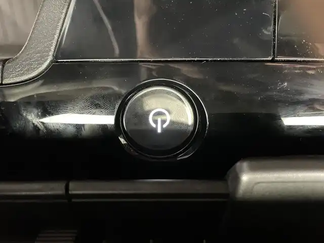 日産 サクラ X 鹿児島県 2023(令5)年 2.7万km ピンク 禁煙車　/社外ディスプレイオーディオ　/(Bluetooth/DVD/CD)　/バックカメラ/エマージェンシーブレーキ/踏み間違い衝突防止アシスト/車線逸脱防止支援システム/標識検知機能/先行車発進お知らせ/コーナーセンサー　/電動パーキングブレーキ　/オートホールド　/スマートキー　/プッシュスタート　/LEDヘッドライト　/純正アルミホイール/純正フロアマット/カラーコード：X42P59