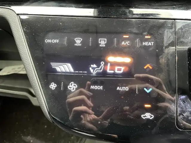 日産 サクラ X 鹿児島県 2023(令5)年 2.7万km ピンク 禁煙車　/社外ディスプレイオーディオ　/(Bluetooth/DVD/CD)　/バックカメラ/エマージェンシーブレーキ/踏み間違い衝突防止アシスト/車線逸脱防止支援システム/標識検知機能/先行車発進お知らせ/コーナーセンサー　/電動パーキングブレーキ　/オートホールド　/スマートキー　/プッシュスタート　/LEDヘッドライト　/純正アルミホイール/純正フロアマット/カラーコード：X42P59