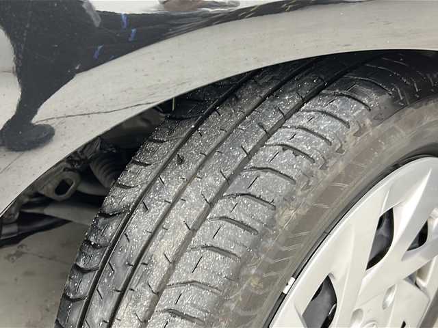 トヨタ カローラ フィールダー ハイブリッド 宮城県 2018(平30)年 6.8万km ブラックマイカ 禁煙車/トヨタセーフティセンス/・プリクラッシュセーフティ/・レーンディパーチャーアラート/・オートハイビーム/・クリアランスソナー/社外SDナビ/・CD.USB.iPod.AUX/バックカメラ/横滑り防止装置/アイドリングストップ/ETC/ドライブレコーダー（Fのみ）/リモコンキー/社外フロアマット