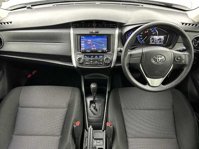 トヨタ カローラ フィールダー ハイブリッド 宮城県 2018(平30)年 6.8万km ブラックマイカ 禁煙車/トヨタセーフティセンス/・プリクラッシュセーフティ/・レーンディパーチャーアラート/・オートハイビーム/・クリアランスソナー/社外SDナビ/・CD.USB.iPod.AUX/バックカメラ/横滑り防止装置/アイドリングストップ/ETC/ドライブレコーダー（Fのみ）/リモコンキー/社外フロアマット