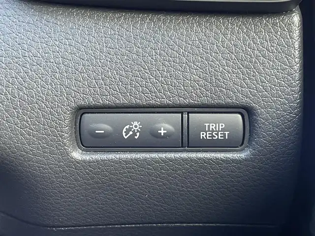 日産 エクストレイル 20Xi 岡山県 2019(平31)年 7.1万km ブリリアントホワイトパール 純正ナビBluetooth/TV/AM/FM/純正アルミホイール18インチ/全周囲カメラ/レーダークルーズコントロール/純正フロアマット/ビルトインETC/デジタルインナーミラー/ドライブレコーダー/オートライト/LEDライト/電動リアゲート/isofix対応シート/横滑り防止装置/スマートキー