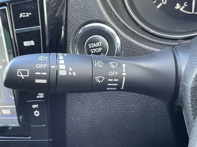 日産 エクストレイル 20Xi 岡山県 2019(平31)年 7.1万km ブリリアントホワイトパール 純正ナビBluetooth/TV/AM/FM/純正アルミホイール18インチ/全周囲カメラ/レーダークルーズコントロール/純正フロアマット/ビルトインETC/デジタルインナーミラー/ドライブレコーダー/オートライト/LEDライト/電動リアゲート/isofix対応シート/横滑り防止装置/スマートキー