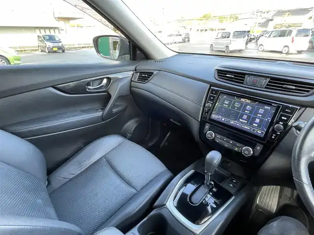 日産 エクストレイル 20Xi 岡山県 2019(平31)年 7.1万km ブリリアントホワイトパール 純正ナビBluetooth/TV/AM/FM/純正アルミホイール18インチ/全周囲カメラ/レーダークルーズコントロール/純正フロアマット/ビルトインETC/デジタルインナーミラー/ドライブレコーダー/オートライト/LEDライト/電動リアゲート/isofix対応シート/横滑り防止装置/スマートキー