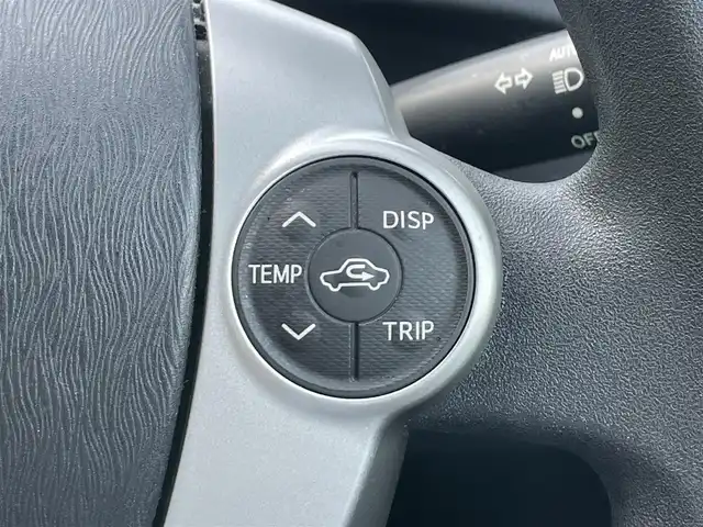 トヨタ プリウス S 静岡県 2013(平25)年 5.2万km シルバーM 純正ナビ /地デジ　/Bカメラ　/ドラレコ　/ステアリングスイッチ　/オートライト　/ビルトインETC　/ISOFIX　/ウィンカーミラー　/デンカク　/スマートキー　/保証書　/取説　