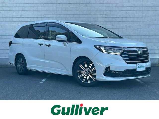 ホンダ オデッセイ アブソルート 大阪府 2021(令3)年 3.1万km プラチナホワイトパール 純正１０インチナビ　/フルセグ　/Ｂｌｕｅｔｏｏｔｈ　/全方位カメラ　/両側パワースライドドア　/レーダークルーズコントロール　/ハーフレザーシート　/前後コーナーセンサー　/前後ドライブレコーダー　/２．０ＥＴＣ/マット/バイザー