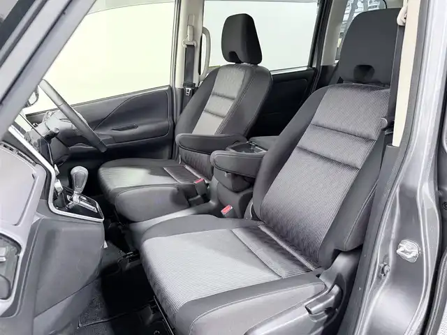 日産 セレナ ハイウェイスター V 大阪府 2021(令3)年 4.9万km ダークメタルグレー ProPILOT 純正10incナビTV 360カメラ デジタルインナーミラー レーダークルコン 衝突軽減ブレーキ レーンアシスト ブラインドSM 両側パワースライドドア クリアランスソナー リアオートエアコン ETC