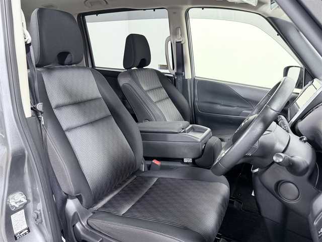 日産 セレナ ハイウェイスター V 大阪府 2021(令3)年 4.9万km ダークメタルグレー ProPILOT 純正10incナビTV 360カメラ デジタルインナーミラー レーダークルコン 衝突軽減ブレーキ レーンアシスト ブラインドSM 両側パワースライドドア クリアランスソナー リアオートエアコン ETC