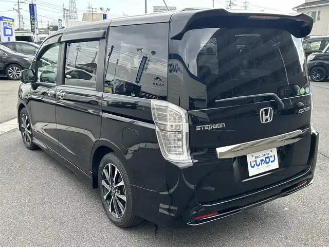 ホンダ ステップワゴン スパーダ Z クールスピリット 岡山県 2013(平25)年 11万km プレミアムスパークルブラックパール (株)IDOMが運営する【じしゃロン岡山店】の自社ローン対象車両になります。こちらは現金ご利用時の価格です。自社ローンご希望の方は別途その旨お申付け下さい。/●純正ナビ/＊フルセグ/＊バックカメラ/＊スマートキー/＊ETC/＊HIDヘッドライト/＊両側パワースライド/＊フルセグテレビ