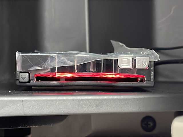 スズキ ラパン モード 山口県 2022(令4)年 1.8万km フォーンベージュメタリック/ホワイト2トーンルーフ 社外メモリナビ【MDV-D309BT】/・ワンセグテレビ/・Bluetooth/・CD/・AM/FM/・AUX/・SMART USEN/・USB／iPod/・SD/ETC/スマートキー（スペアキー有）/プッシュスタート/シートヒーター（運転席＋助手席）/シガーソケット/オートライト/オートエアコン/電動格納ミラー/パワーウィンドウ/デュアルセンサーブレーキサポート/・誤発進抑制機能/・車線逸脱警報機能/・ふらつき警報/・先行車発進お知らせ機能/・後退時ブレーキサポート/・後方誤発進抑制機能/・リアパーキングセンサー/・標識認識機能