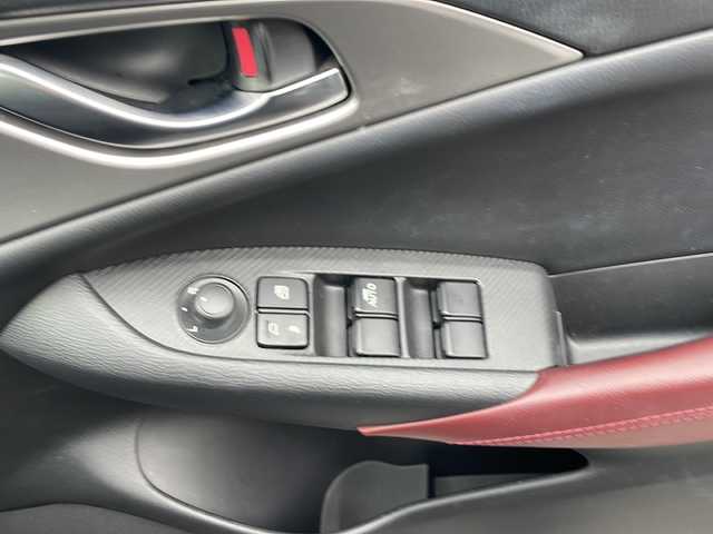 マツダ ＣＸ－３ XD ツーリング 熊本県 2015(平27)年 9.7万km ジェットブラックマイカ (株)IDOMが運営する【じしゃロン熊本店】の自社ローン対象車両になります。こちらは現金ご利用時の価格です。/自社ローンご希望の方は別途その旨お申付け下さい。/純正ナビ（ＣＤ　ＤＶＤ　フルセグＴＶ　ＢＴ）　/バックカメラ　/ビルトインＥＴＣ　/クルーズコントロール　/ヘッドアップディスプレイ　/アイドリングストップ　/レザーシート　/Ｗ＋サイドエアバッグ　/パドルシフト