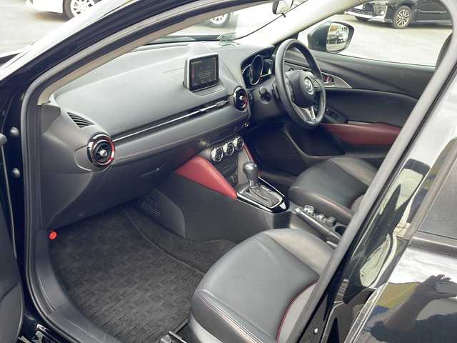 マツダ ＣＸ－３ XD ツーリング 熊本県 2015(平27)年 9.7万km ジェットブラックマイカ (株)IDOMが運営する【じしゃロン熊本店】の自社ローン対象車両になります。こちらは現金ご利用時の価格です。/自社ローンご希望の方は別途その旨お申付け下さい。/純正ナビ（ＣＤ　ＤＶＤ　フルセグＴＶ　ＢＴ）　/バックカメラ　/ビルトインＥＴＣ　/クルーズコントロール　/ヘッドアップディスプレイ　/アイドリングストップ　/レザーシート　/Ｗ＋サイドエアバッグ　/パドルシフト