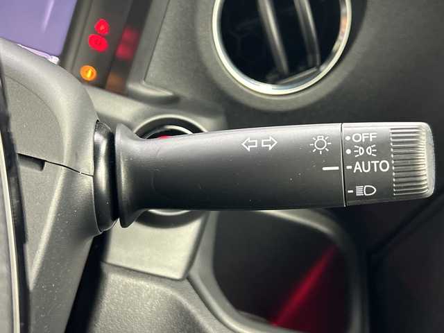 ホンダ Ｎ ＢＯＸ カスタム ターボ 三重県 2024(令6)年 0.3万km プラチナホワイトパール /禁煙車//社外ディスプレイオーディオ//AppleCarPray/AndroidAuto/Bluetooth//ホンダセンシング//アダプティブクルーズコントロール//前席シートヒーター//両側パワースライドドア//パドルシフト//ハーフレザーシート//LEDヘッドライト//ETC//電動パーキング//オートハイビーム//コーナーセンサー