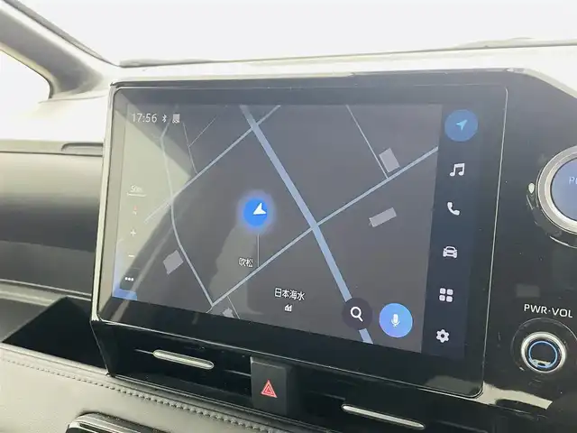 トヨタ ヴォクシー ハイブリッド S－Z 福島県 2023(令5)年 2.5万km ホワイトパールクリスタルシャイン セーフティセンス　/・プリクラッシュセーフティ　/・レーンディパーチャーアラート　/・レーントレーシングアシスト/・アダプティブハイビームシステム/・レーダークルーズコントロール　/・ロードサインアシスト/・ドライバー異常時対応システム/・プロアクティブドライビングアシスト/純正ナビゲーション/・Bluetooth/TV/CD/DVD/USB AM・FM/HDMI/applecarplay/androidauto/・バックカメラ/・ETC/ドライブレコーダー/両側パワースライドドア/革巻きステアリング/・ステアリングスイッチ/ハーフレザーシート/・シートヒーター/純正フロアマット/プッシュスタート/・スマートキー/ドアバイザー/電装格納ウィンカーミラー/電子パーキング/・オートホールド