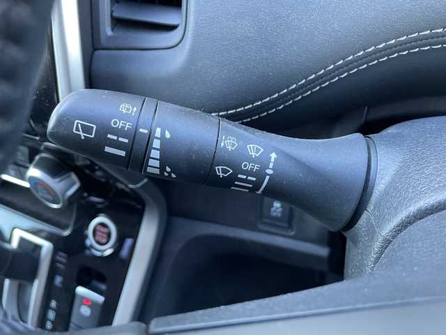 日産 セレナ ハイウェイスター V 富山県 2016(平28)年 8.1万km ブリリアントホワイトパール 純正ＳＤナビ/【CD/DVD/BT/SD/FM/AM/フルセグTV】/全方位カメラ/両側パワースライド/プロパイロット/レーダークルーズコントロール/レーンキープアシスト/衝突軽減ブレーキ/コーナーセンサー/純正フロアマット/純正アルミホイール/オートライト/LEDヘッドライト/ビルトインETC/電動格納ミラー