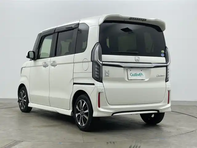 ホンダ Ｎ ＢＯＸ カスタム G L ホンダセンシング 岡山県 2017(平29)年 9万km プレミアムホワイトパールⅡ 純正メモリナビ/VXM-184VFi/（CD/DVD/TV/BT)/バックカメラ/片側パワースライドドア/LEDヘッドライト/フォグランプ/オートライト/ETC/USB端子/ホンダセンシング/衝突軽減ブレーキ/車線維持支援/レーダークルーズコントロール/純正ラバーマット/純正ドアバイザー/スペアキー1個