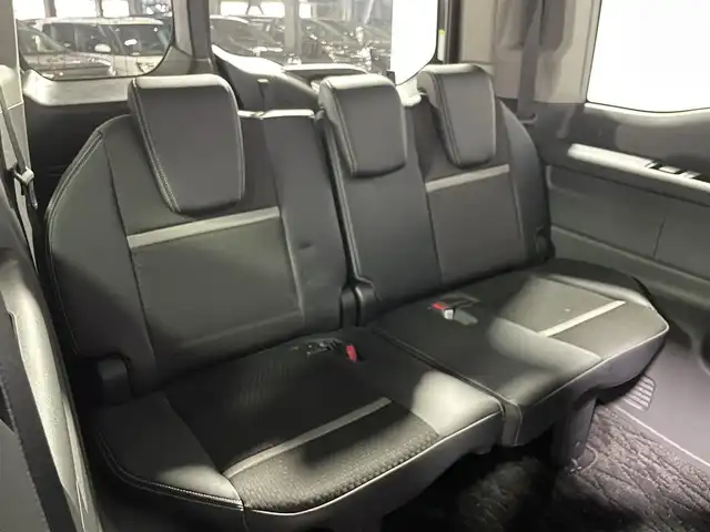 ホンダ ステップワゴン スパーダ クルスピセンシング 大阪府 2020(令2)年 2万km プレミアムスパークルブラックパール 純正大型ナビ（フルセグＴＶ／ＤＶＤ／ＣＤ／Ｂｌｕｅｔｏｏｔｈ）　衝突軽減ブレーキ　レーンアシスト　両側電動ドア　レーダークルーズコントロール　シートヒーター　バックカメラ　ＥＴＣ　スマートキー