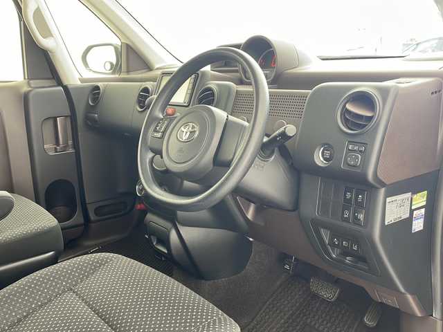 トヨタ スペイド F 沖縄県 2016(平28)年 5.7万km ボルドーマイカメタリック 純正ナビ(NSCP-W66)/（ＴＶ　ＣＤ　Ｂｌｕｅｔｏｏｔｈ接続　AUX）/バックカメラ/ドライブレコーダー/パワースライドドア/ステアリングスイッチ/トヨタセーフティセンス/スマートキー/スペアキー/プッシュスタート/ドアバイザー/純正フロアマット/電動格納ウインカーミラー/保証書/記録簿/取扱説明書