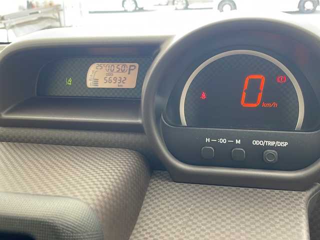 トヨタ スペイド F 沖縄県 2016(平28)年 5.7万km ボルドーマイカメタリック 純正ナビ(NSCP-W66)/（ＴＶ　ＣＤ　Ｂｌｕｅｔｏｏｔｈ接続　AUX）/バックカメラ/ドライブレコーダー/パワースライドドア/ステアリングスイッチ/トヨタセーフティセンス/スマートキー/スペアキー/プッシュスタート/ドアバイザー/純正フロアマット/電動格納ウインカーミラー/保証書/記録簿/取扱説明書