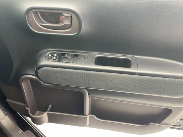 トヨタ スペイド F 沖縄県 2016(平28)年 5.7万km ボルドーマイカメタリック 純正ナビ(NSCP-W66)/（ＴＶ　ＣＤ　Ｂｌｕｅｔｏｏｔｈ接続　AUX）/バックカメラ/ドライブレコーダー/パワースライドドア/ステアリングスイッチ/トヨタセーフティセンス/スマートキー/スペアキー/プッシュスタート/ドアバイザー/純正フロアマット/電動格納ウインカーミラー/保証書/記録簿/取扱説明書