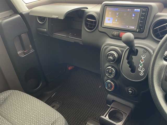 トヨタ スペイド F 沖縄県 2016(平28)年 5.7万km ボルドーマイカメタリック 純正ナビ(NSCP-W66)/（ＴＶ　ＣＤ　Ｂｌｕｅｔｏｏｔｈ接続　AUX）/バックカメラ/ドライブレコーダー/パワースライドドア/ステアリングスイッチ/トヨタセーフティセンス/スマートキー/スペアキー/プッシュスタート/ドアバイザー/純正フロアマット/電動格納ウインカーミラー/保証書/記録簿/取扱説明書