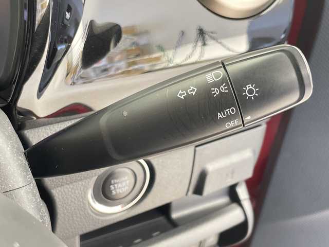 スズキ ハスラー Jスタイル Ⅱ 千葉県 2017(平29)年 5万km フェニックスレッドパール/ブルーイッシュブラックパール 禁煙車/アラウンドビューモニター/純正メモリナビ/BT/DVD/CD/USB/SD/iPod/フルセグテレビ/衝突軽減ブレーキ/オートマチックハイビーム/レーンキープアシスト/プッシュスタート/ETC/シートヒーター(D＋N)/純正LEDヘッドライト/オートライト/ベンチシート/純正フロアマット/アイドリングストップ/純正１５インチAW