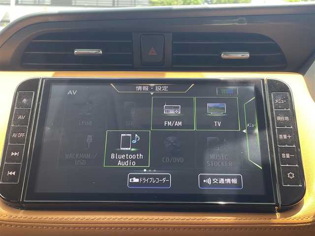 日産 キックス X ツートーンインテリアED 熊本県 2020(令2)年 4.4万km ブリリアントホワイトパール ワンオーナー/純正ナビ/【フルセグTV/Bluetooth/CD/DVD】/アラウンドビューモニター/デジタルインナーミラー/衝突軽減防止装置/レーンキープアシスト/コーナーセンサー/ブレーキホールド/純正17インチAW/オートLEDライト/オートマチックハイビーム/シートヒーター/ステアリングヒーター/ウィンカーミラー/ドライブレコーダー（前後）/ETC/革巻きステアリング/プッシュスタート/スマートキー/横滑り防止装置/盗難防止装置/ABS/純正ドアバイザー/保証書/取扱説明書/スペアキー