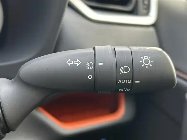 トヨタ ＲＡＶ４ アドベンチャー 和歌山県 2022(令4)年 3.7万km アティチュードブラックマイカ 純正ディスプレイオーディオ（ナビ付）/バックカメラ/(BT/AM/FM)/プリクラッシュセーフティー/ブラインドスポットモニター/レーダークルーズコントロール/レーンディパーチャーアラート/クリアランスソナー/横滑り防止機能/サンルーフ/ドライブレコーダー/ビルトインETC/前席シートヒーター/シートエアベンチレーション/ステアリングヒーター/パワーシート/ポジションメモリー/LEDヘッドライト/オートライト/オートマチックハイビーム