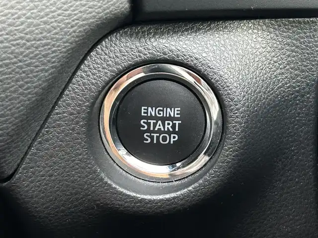 トヨタ ＲＡＶ４ アドベンチャー 和歌山県 2022(令4)年 3.7万km アティチュードブラックマイカ 純正ディスプレイオーディオ（ナビ付）/バックカメラ/(BT/AM/FM)/プリクラッシュセーフティー/ブラインドスポットモニター/レーダークルーズコントロール/レーンディパーチャーアラート/クリアランスソナー/横滑り防止機能/サンルーフ/ドライブレコーダー/ビルトインETC/前席シートヒーター/シートエアベンチレーション/ステアリングヒーター/パワーシート/ポジションメモリー/LEDヘッドライト/オートライト/オートマチックハイビーム