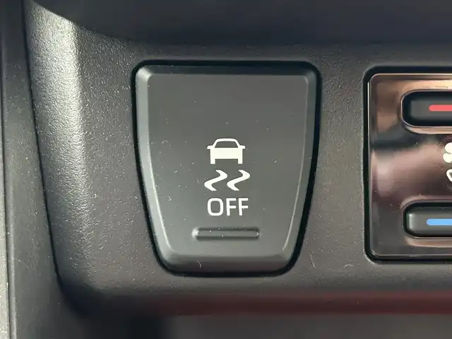 トヨタ ＲＡＶ４ アドベンチャー 和歌山県 2022(令4)年 3.7万km アティチュードブラックマイカ 純正ディスプレイオーディオ（ナビ付）/バックカメラ/(BT/AM/FM)/プリクラッシュセーフティー/ブラインドスポットモニター/レーダークルーズコントロール/レーンディパーチャーアラート/クリアランスソナー/横滑り防止機能/サンルーフ/ドライブレコーダー/ビルトインETC/前席シートヒーター/シートエアベンチレーション/ステアリングヒーター/パワーシート/ポジションメモリー/LEDヘッドライト/オートライト/オートマチックハイビーム