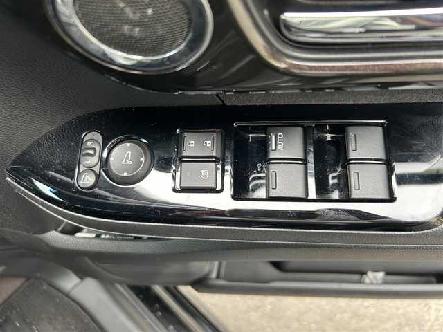 ホンダ Ｎ ＢＯＸ カスタム G L ホンダセンシング 島根県 2019(令1)年 3.4万km クリスタルブラックパール 純正ギャザーズＳＤナビ　/フルセグ　/ＤＶＤ再生　/Ｂｌｕｅｔｏｏｔｈオーディオ　/バックカメラ　/ビルトインＥＴＣ　/アダプティブクルーズコントロール　/衝突軽減ブレーキ　/レーンアシスト　/スマートキー/プッシュスタート/アイドリングストップ/純正ＬＥＤヘッドライト　/純正フロアマット