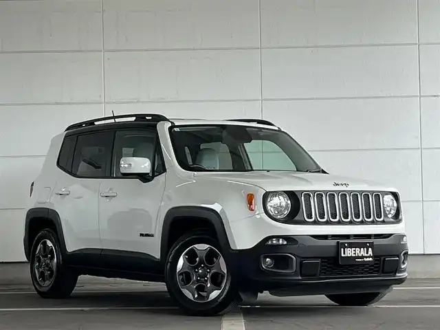 クライスラー・ジープ ジープ レネゲード セーフティエディション 山形県 2017(平29)年 5.5万km 白 Uコネクトディスプレイモニター/AUX/USB/Bluetooth/バックカメラ/レーンアシスト/オートライト/パーキングセンサー/ブラインドスポットモニター/軽減ブレーキ/社外レーダー感知機/追従なしクルーズコントロール/beatsサウンドシステム/前後ドライブレコーダー