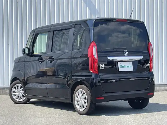ホンダ Ｎ ＢＯＸ L 福岡県 2022(令4)年 2.8万km クリスタルブラックパール ワンオーナー/ホンダセンシング/衝突軽減/レーンアシスト/アダプティブクルーズコントロール/純正ナビ（ＶＸＭ－２２４ＶＦｉ）/フルセグTV/CD/DVD/BT/SD/AM/FM/バックカメラ/両側パワースライドドア/前席シートヒーター/LEDオートライト/オートハイビーム/パーキングセンサー/ビルトインETC/スマートキー/プッシュスタート/シートバックテーブル/ロールサンシェード/電動パーキング/ブレーキホールド
