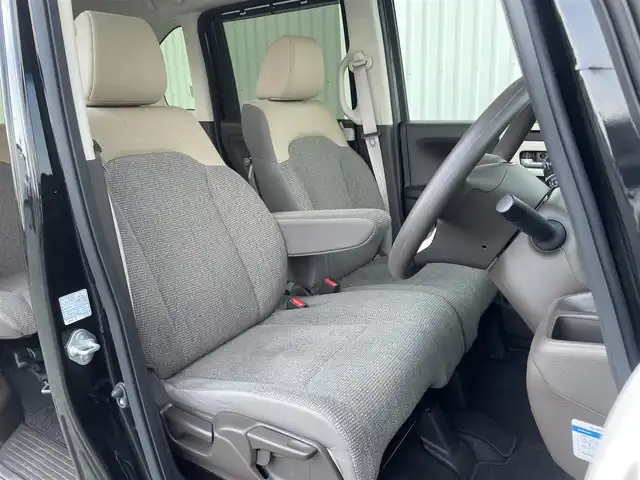 ホンダ Ｎ ＢＯＸ L 福岡県 2022(令4)年 2.8万km クリスタルブラックパール ワンオーナー/ホンダセンシング/衝突軽減/レーンアシスト/アダプティブクルーズコントロール/純正ナビ（ＶＸＭ－２２４ＶＦｉ）/フルセグTV/CD/DVD/BT/SD/AM/FM/バックカメラ/両側パワースライドドア/前席シートヒーター/LEDオートライト/オートハイビーム/パーキングセンサー/ビルトインETC/スマートキー/プッシュスタート/シートバックテーブル/ロールサンシェード/電動パーキング/ブレーキホールド