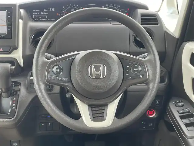 ホンダ Ｎ ＢＯＸ L 福岡県 2022(令4)年 2.8万km クリスタルブラックパール ワンオーナー/ホンダセンシング/衝突軽減/レーンアシスト/アダプティブクルーズコントロール/純正ナビ（ＶＸＭ－２２４ＶＦｉ）/フルセグTV/CD/DVD/BT/SD/AM/FM/バックカメラ/両側パワースライドドア/前席シートヒーター/LEDオートライト/オートハイビーム/パーキングセンサー/ビルトインETC/スマートキー/プッシュスタート/シートバックテーブル/ロールサンシェード/電動パーキング/ブレーキホールド
