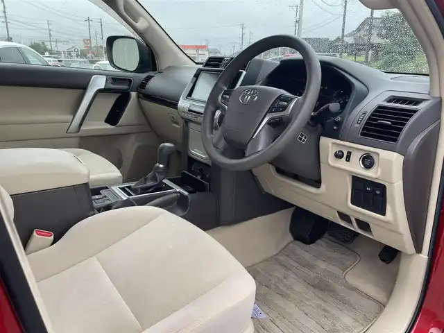 トヨタ ランドクルーザー プラド TX 富山県 2018(平30)年 4.8万km レッドマイカメタリック 〇純正ナビ(NSZT-Y66T)/〇フルセグTV/〇ビルトインETC/〇バックカメラ/〇ワンオーナー/〇サンルーフ/〇ルーフレール/〇バックカメラ/〇レーダークルーズコントロール/〇プリクラッシュセーフティシステム/〇レーンディバーチャアラート/〇オートマチックハイビーム/〇LEDヘッドランプ/〇LEDフォグランプ/〇純正17インチアルミ/〇左右独立温度調整機能付オートエアコン/〇スマートエントリー/〇スタートシステム/〇禁煙車