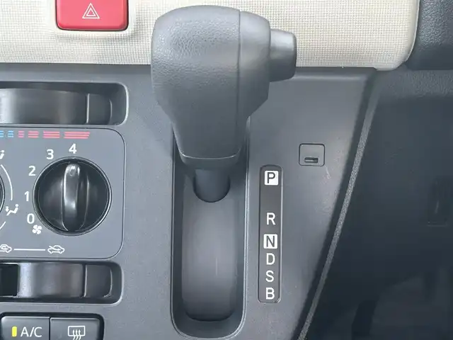 ダイハツ ミラ トコット L SA Ⅲ 島根県 2018(平30)年 3.8万km ブラックマイカメタリック 登録時走行距離37380km/StradaHDDナビ/・CD/MD/DVD再生/・AM/FM/スマートアシストIII/・衝突軽減ブレーキ/・横滑り防止装置/・オートマチックハイビーム/アイドリングストップ/リモコンキー/ETC/純正フロアマット/純正ドアバイザー