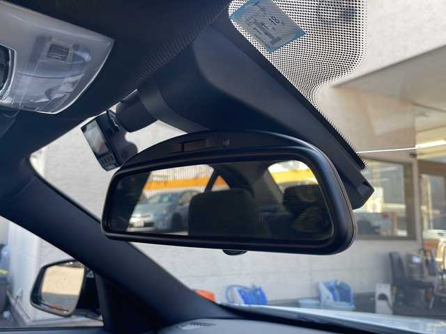 ＢＭＷ ３２０ｄ Mスポーツ 兵庫県 2018(平30)年 6.4万km アルピンホワイトⅢ 保証書・取説・有/純正メモリーナビ・BT・CD・DVD・FM・AM・AUX/ETC/前方ドライブレコーダー/追尾機能付きクルーズコントロール/車線逸脱防止支援システム/衝突被害軽減ブレーキ/パドルシフト/プッシュスタート/スマートキー×2/純正フロアマット