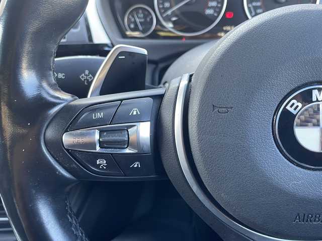 ＢＭＷ ３２０ｄ Mスポーツ 兵庫県 2018(平30)年 6.4万km アルピンホワイトⅢ 保証書・取説・有/純正メモリーナビ・BT・CD・DVD・FM・AM・AUX/ETC/前方ドライブレコーダー/追尾機能付きクルーズコントロール/車線逸脱防止支援システム/衝突被害軽減ブレーキ/パドルシフト/プッシュスタート/スマートキー×2/純正フロアマット