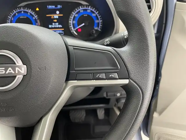 日産 デイズ X 滋賀県 2024(令6)年 1.1万km ライトブルーⅡ 禁煙車/純正9インチディスプレイオーディオ/Bluetooth/USB/AppleCarPlay/AndroidAuto/HDMI/ETC/アラウンドビューカメラ/衝突軽減ブレーキ/前方ドライブレコーダー/LEDヘッドライト/プッシュスタート/純正アルミホイール