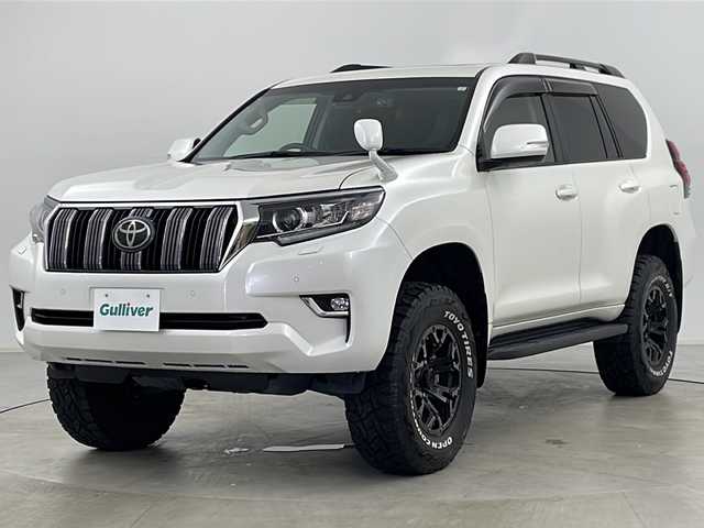 トヨタ ランドクルーザー プラド TX 道央・札幌 2023(令5)年 2.1万km ホワイトパールクリスタルシャイン ・4WD/・寒冷地仕様/・社外ナビ&CD&DVD&BT&SD/・サンルーフ/・トヨタセーフティセンス/・アダプティブクルーズコントロール/・横滑り防止装置/・社外前後ドライブレコーダー/・ビルトインETC/・電動格納ミラー/・ドアミラーヒーター/・社外フロアマット/・社外サスリフトアップ/・LEDヘッドライト/・オートライト/・オートマチックハイビーム/・スマートキー