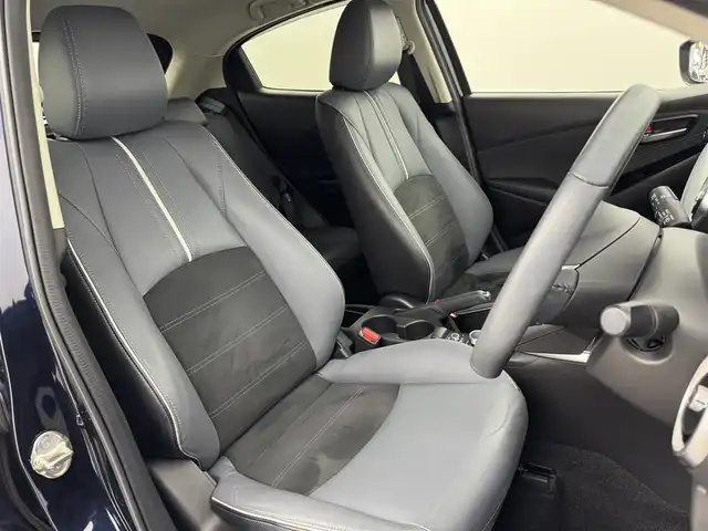 マツダ マツダ２ 15S Lパッケージ 福岡県 2021(令3)年 3.5万km 紺 純正ナビ/フルセグTV/BT　/６速ＭＴ　/ＥＴＣ　/全方位カメラ　/前後ドライブレコーダー　/クルーズコントロール　/衝突被害軽減システム　/レーンキープ　/横滑り防止　/シートヒーター　/ステアリングヒーター/ヘッドアップディスプレイ