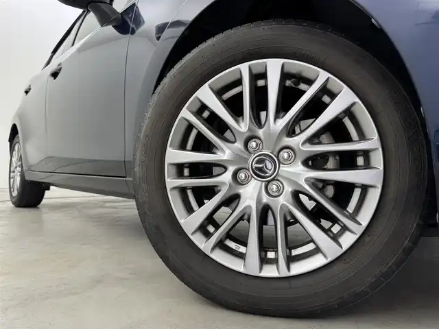 マツダ マツダ２ 15S Lパッケージ 福岡県 2021(令3)年 3.5万km 紺 純正ナビ/フルセグTV/BT　/６速ＭＴ　/ＥＴＣ　/全方位カメラ　/前後ドライブレコーダー　/クルーズコントロール　/衝突被害軽減システム　/レーンキープ　/横滑り防止　/シートヒーター　/ステアリングヒーター/ヘッドアップディスプレイ