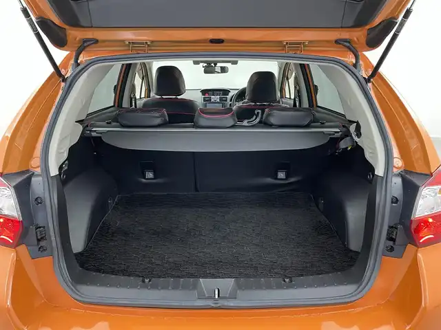 スバル インプレッサ ＸＶ 2．0i－L アイサイト 埼玉県 2013(平25)年 6.6万km タンジェリンオレンジパール 純正ナビ　バックカメラ　ＥＴＣ　ドライブレコーダー　アイサイトｖｅｒ２　レーダークルーズコントロール　パドルシフト　純正アルミホイール　プッシュスタート　スマートキー　オートライト　ＨＩＤライト　ＴＶ