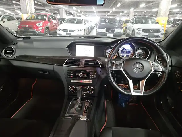 メルセデス・ベンツ Ｃ１８０ ステーションワゴンアバンギャルド 香川県 2012(平24)年 6.3万km ダイヤモンドシルバー 純正ナビ/フルセグTV/バックカメラ/ディスタンスアシストディストロニック/パークトロニック/レーダーセーフティパッケージ/・ブレーキアシストプラス/・アクティブレーンキーピングアシスト/HIDヘッドランプ/インテリジェントライトシステム/ターボ/革巻きステアリング/パドルシフト/合皮/ダイナミカコンビスポーツシート/前席パワーシート/前席シートメモリー/純正18インチアルミホイール/スマートキー/禁煙車