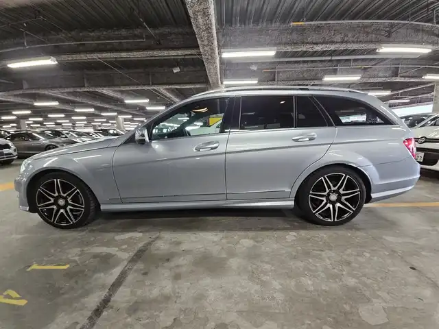 メルセデス・ベンツ Ｃ１８０ ステーションワゴンアバンギャルド 香川県 2012(平24)年 6.3万km ダイヤモンドシルバー 純正ナビ/フルセグTV/バックカメラ/ディスタンスアシストディストロニック/パークトロニック/レーダーセーフティパッケージ/・ブレーキアシストプラス/・アクティブレーンキーピングアシスト/HIDヘッドランプ/インテリジェントライトシステム/ターボ/革巻きステアリング/パドルシフト/合皮/ダイナミカコンビスポーツシート/前席パワーシート/前席シートメモリー/純正18インチアルミホイール/スマートキー/禁煙車