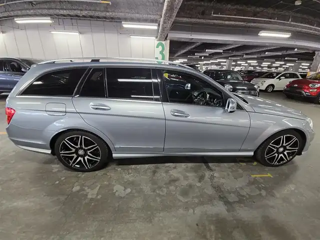 メルセデス・ベンツ Ｃ１８０ ステーションワゴンアバンギャルド 香川県 2012(平24)年 6.3万km ダイヤモンドシルバー 純正ナビ/フルセグTV/バックカメラ/ディスタンスアシストディストロニック/パークトロニック/レーダーセーフティパッケージ/・ブレーキアシストプラス/・アクティブレーンキーピングアシスト/HIDヘッドランプ/インテリジェントライトシステム/ターボ/革巻きステアリング/パドルシフト/合皮/ダイナミカコンビスポーツシート/前席パワーシート/前席シートメモリー/純正18インチアルミホイール/スマートキー/禁煙車