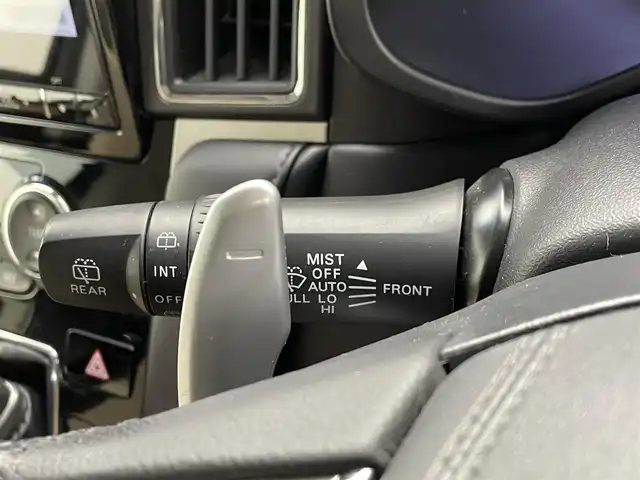 三菱 デリカＤ：５ P 熊本県 2021(令3)年 4.1万km ダイヤモンドブラックマイカ 禁煙車　/ワンオーナー　/電動サイドステップ/AC100V充電/４WD/純正ナビ（ＣＤ・ＤＶＤ・フルセグ・ＢＴ・SD・ipod・HDMI）/アルパイン10.1型後席モニター　/前後ドライブレコーダー　/ビルトインＥＴＣ　/アダブティブクルーズコントロール/両側パワースライドドア　/衝突軽減ブレーキ/レーンキープアシスト/横滑り防止/アイドリングストップ/ブラインドスポットモニター/前後クリアランスソナー　/前席シートヒーター/ステアリングヒーター/運転席パワーシート/パワーバックドア/純正フロアマット/純正１８インチAW/オートライト/LEDヘッドライト/フォグランプ/スマートキー/プッシュスタート/スペアキー1本/取扱説明書