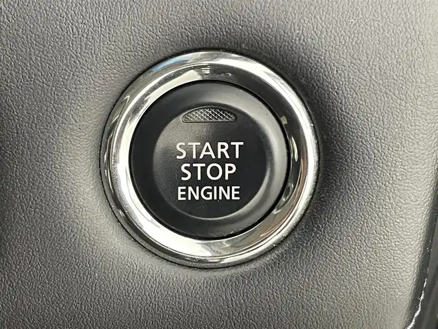 三菱 デリカＤ：５ P 熊本県 2021(令3)年 4.1万km ダイヤモンドブラックマイカ 禁煙車　/ワンオーナー　/電動サイドステップ/AC100V充電/４WD/純正ナビ（ＣＤ・ＤＶＤ・フルセグ・ＢＴ・SD・ipod・HDMI）/アルパイン10.1型後席モニター　/前後ドライブレコーダー　/ビルトインＥＴＣ　/アダブティブクルーズコントロール/両側パワースライドドア　/衝突軽減ブレーキ/レーンキープアシスト/横滑り防止/アイドリングストップ/ブラインドスポットモニター/前後クリアランスソナー　/前席シートヒーター/ステアリングヒーター/運転席パワーシート/パワーバックドア/純正フロアマット/純正１８インチAW/オートライト/LEDヘッドライト/フォグランプ/スマートキー/プッシュスタート/スペアキー1本/取扱説明書