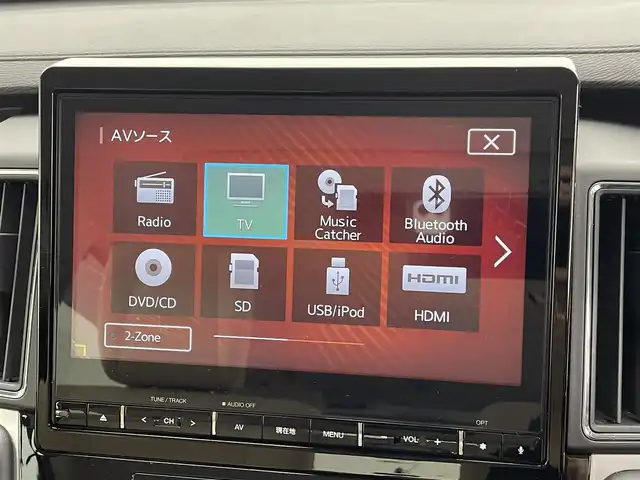 三菱 デリカＤ：５ P 熊本県 2021(令3)年 4.1万km ダイヤモンドブラックマイカ 禁煙車　/ワンオーナー　/電動サイドステップ/AC100V充電/４WD/純正ナビ（ＣＤ・ＤＶＤ・フルセグ・ＢＴ・SD・ipod・HDMI）/アルパイン10.1型後席モニター　/前後ドライブレコーダー　/ビルトインＥＴＣ　/アダブティブクルーズコントロール/両側パワースライドドア　/衝突軽減ブレーキ/レーンキープアシスト/横滑り防止/アイドリングストップ/ブラインドスポットモニター/前後クリアランスソナー　/前席シートヒーター/ステアリングヒーター/運転席パワーシート/パワーバックドア/純正フロアマット/純正１８インチAW/オートライト/LEDヘッドライト/フォグランプ/スマートキー/プッシュスタート/スペアキー1本/取扱説明書